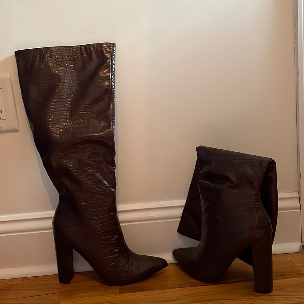 NWT Fashion Nova - Pick Up The Phone Boots